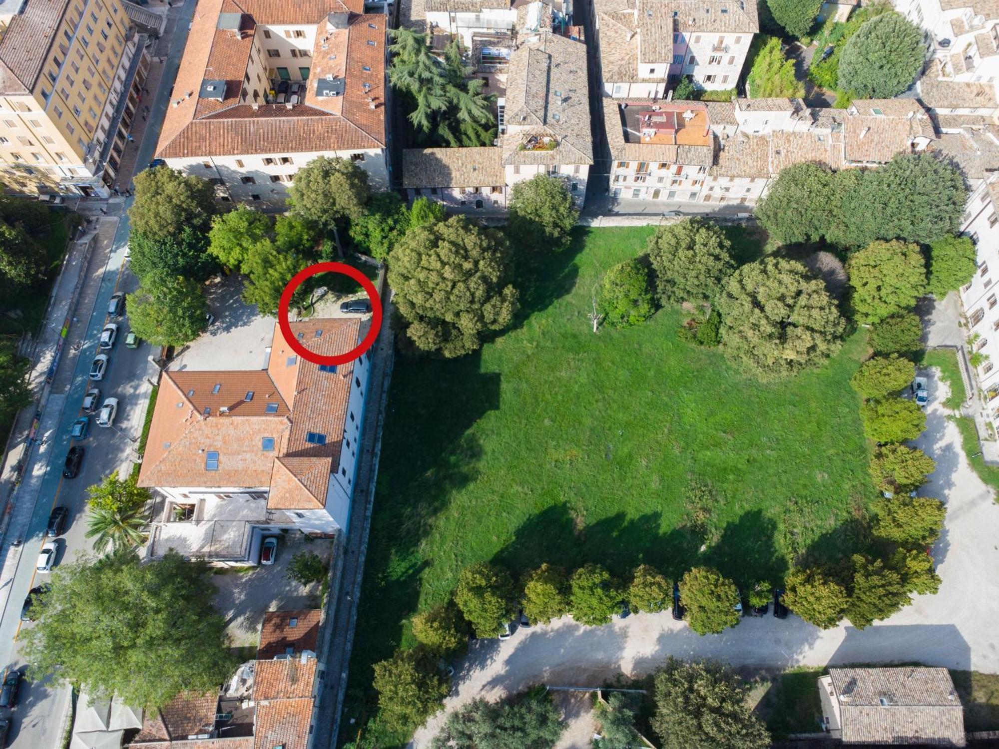 Villino Mari Camere Con Parcheggio Privato Gratuito Ascoli Piceno Luaran gambar